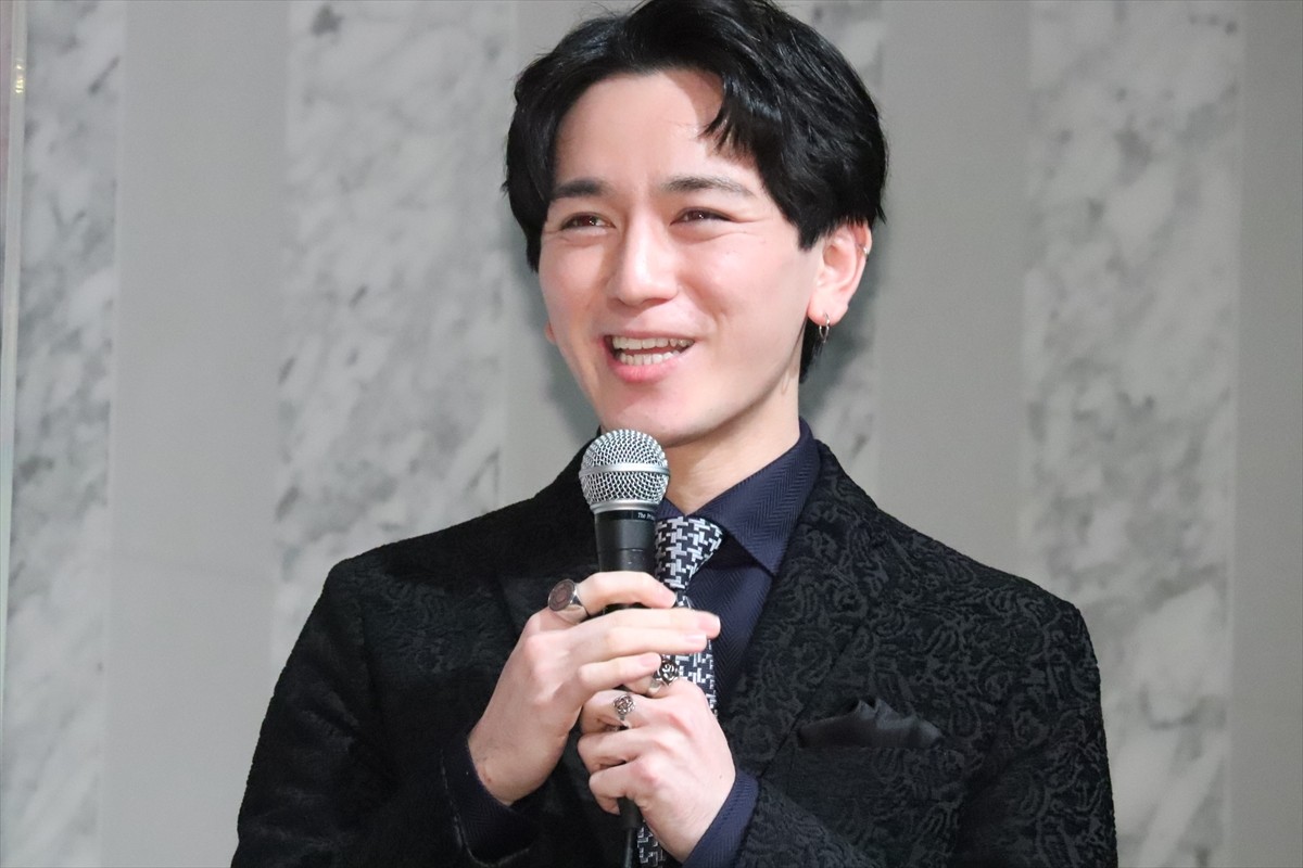 大竹しのぶ、恋の相手役「息子より若い」と苦笑いも「思い切り愛してほしい」