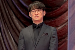 田中亮監督、映画『コンフィデンスマンJP　英雄編』ワールドプレミアに登場
