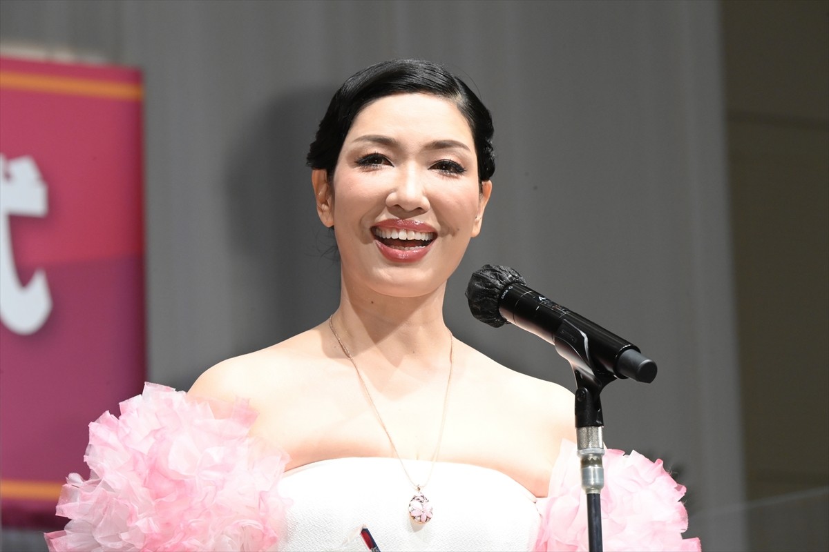 広瀬アリス、「仕事の充実、心の充実が人を輝かせる」　芦田愛菜＆佐々木希と美の競演