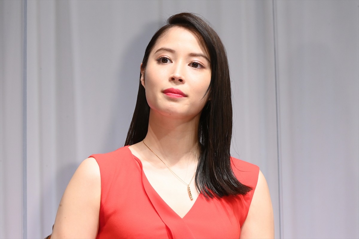広瀬アリス、「仕事の充実、心の充実が人を輝かせる」　芦田愛菜＆佐々木希と美の競演