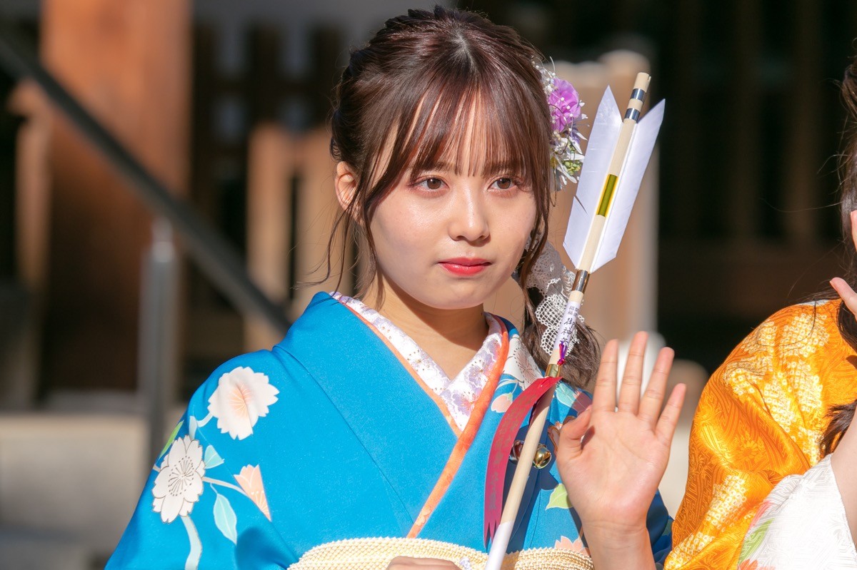乃木坂46・久保史緒里ら“新・花の2001年組”が新成人　振袖姿お披露目