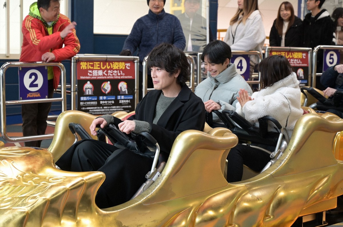 『ファイトソング』“慎吾”菊池風磨、“花枝”清原果耶をバックハグ　直球告白に反響「最高すぎる」