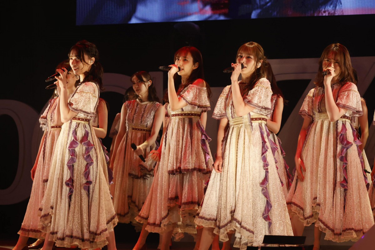 乃木坂46・新内眞衣、“トークメイン”の笑いと涙のセレモニーで卒業「後悔は一つもない」