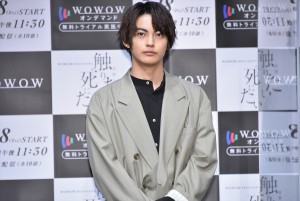 神尾楓珠、『WOWOWオリジナルドラマ 青野くんに触りたいから死にたい』完成報告会に登場