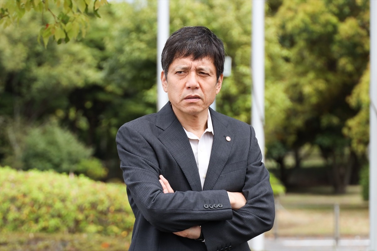 『元彼の遺言状』、綾瀬はるか×大泉洋バディの前に現れる刑事コンビに勝村政信＆古屋呂敏