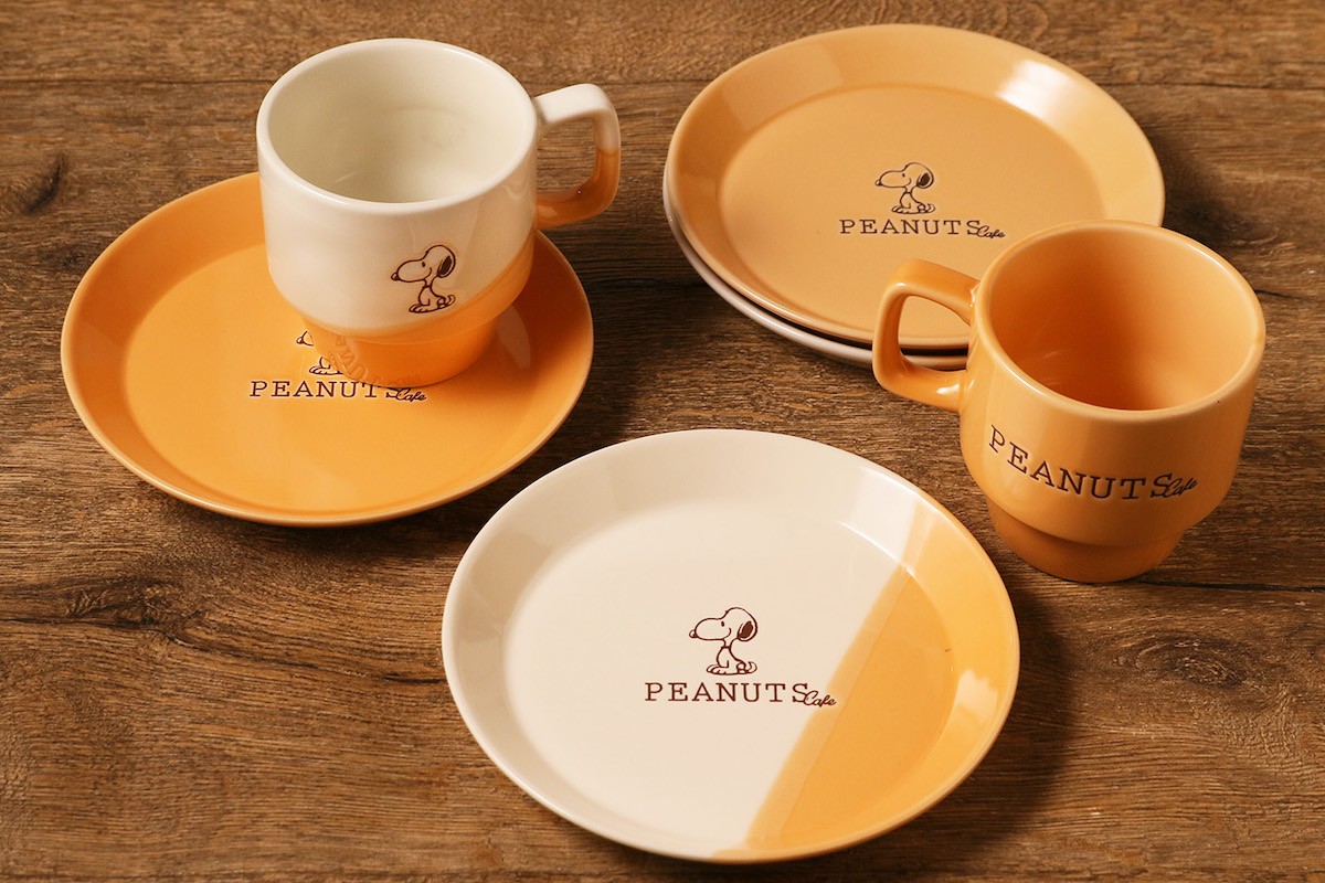 「PEANUTS Cafe 」