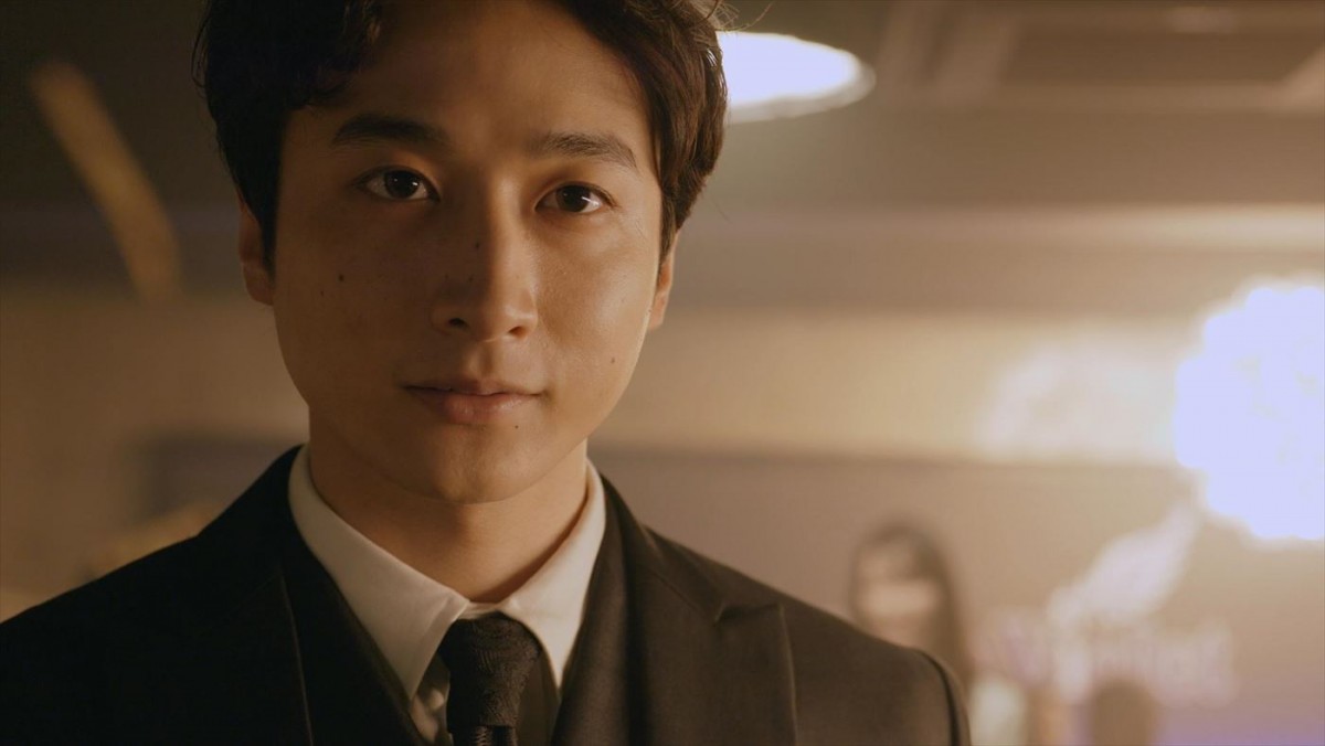 小関裕太、謎めいた闇カジノの支配人役で主演　ドラマ『ブラック／クロウズ』2週連続放送