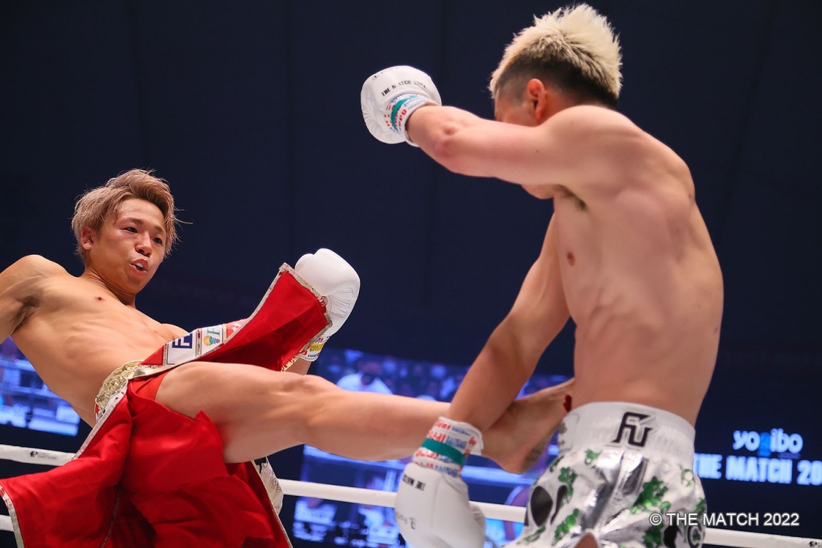 『THE MATCH』対戦表明から6年7ヵ月　那須川天心が判定で武尊に勝利