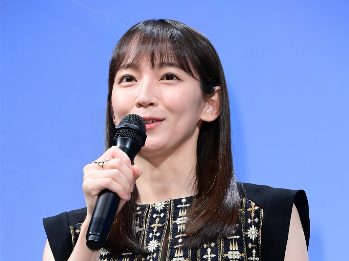 吉岡里帆「恥ずかしいです…油断してました」五十嵐匠監督の予期せぬ無茶ぶりにアタフタ