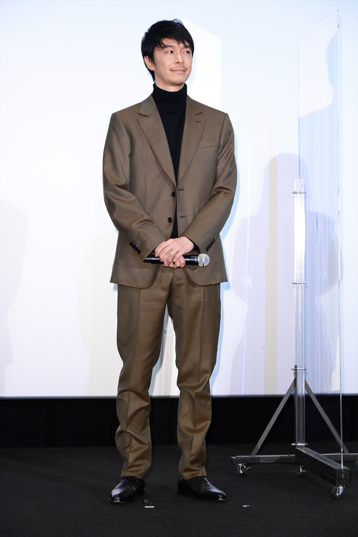 長谷川博己、『麒麟がくる』以来の主演作は「辛かった」と胸中吐露　綾瀬はるかの「ピロちゃん」呼びには照れ笑い