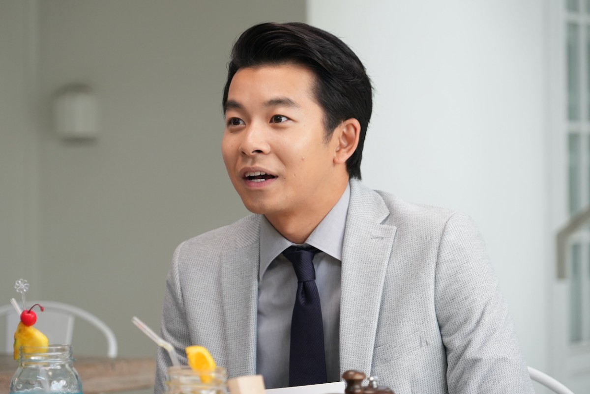 『初恋の悪魔』第2話　団地で殺人事件が発生　凶器のハサミに“鈴之介”林遣都が大興奮