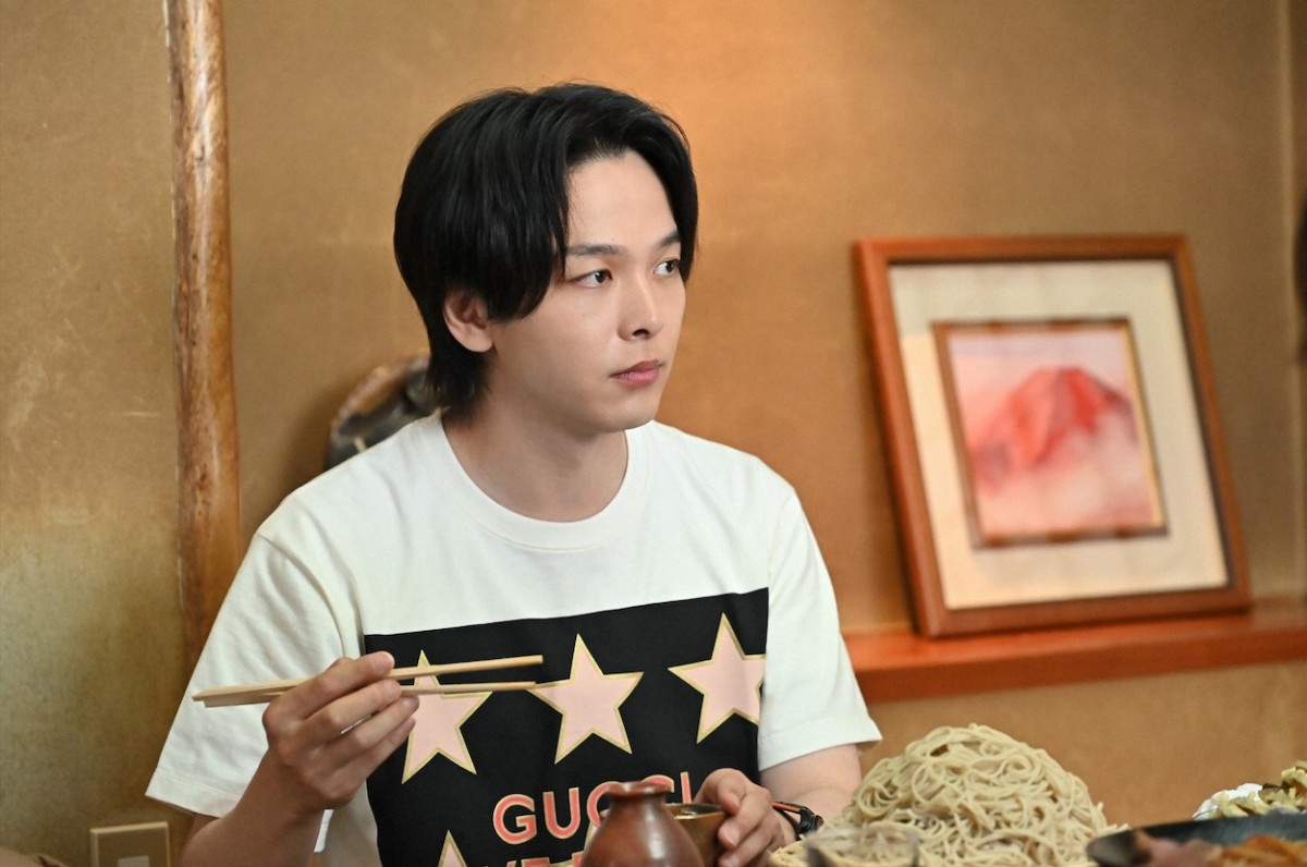 『石子と羽男』「もう切るよ…」“羽男”中村倫也のささやきに悶絶「リアコすぎる」