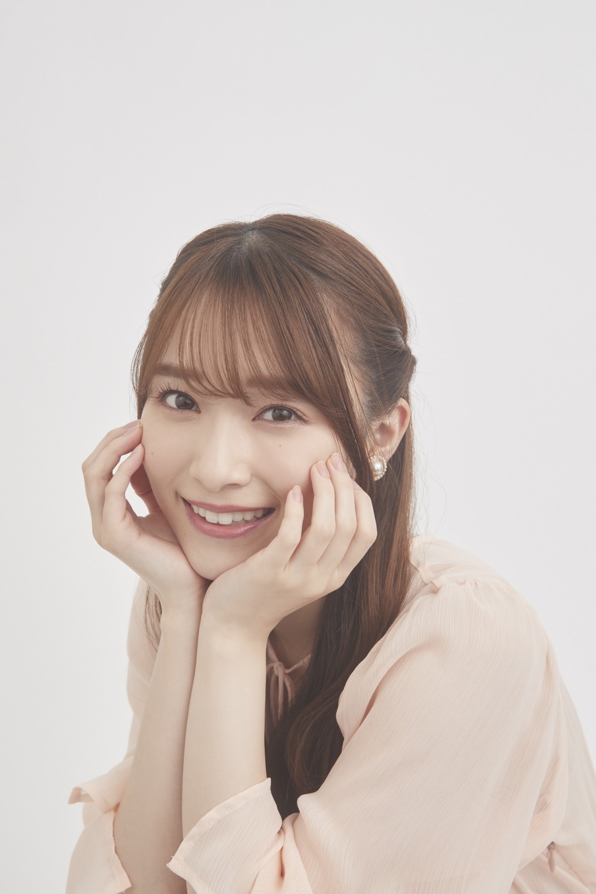櫻坂46・守屋麗奈、1st写真集は「520点です！」　体作りで意識したこと明かす