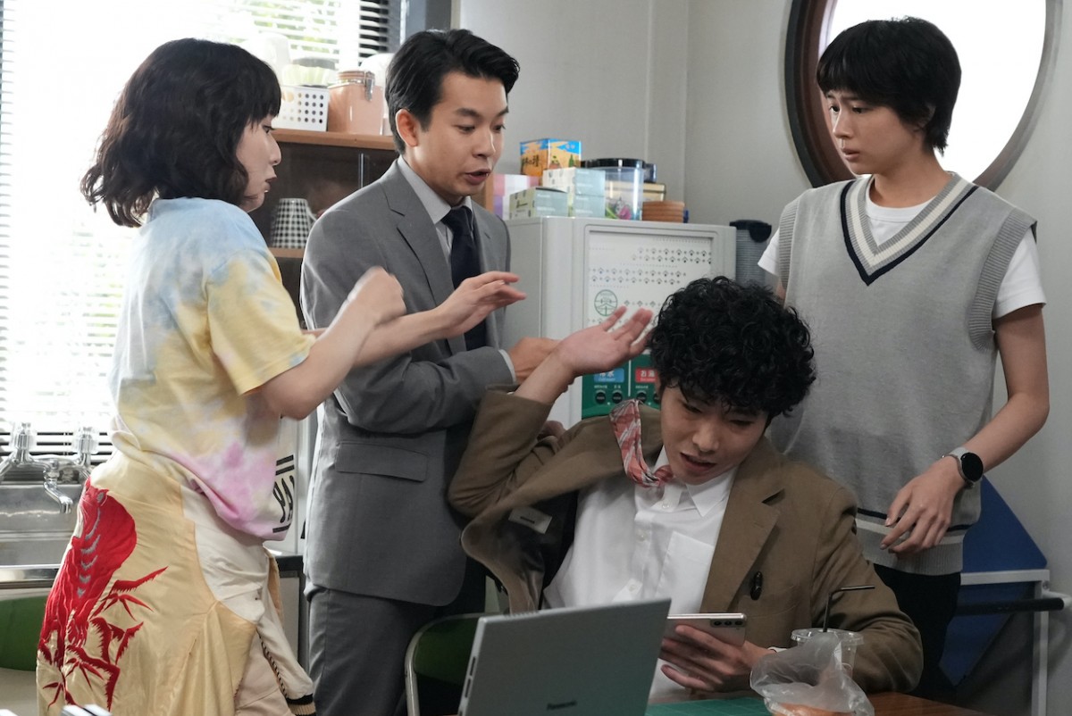 『初恋の悪魔』第4話　謎の犯罪者“世界英雄協会”、犯行声明とクイズで悠日らを翻弄