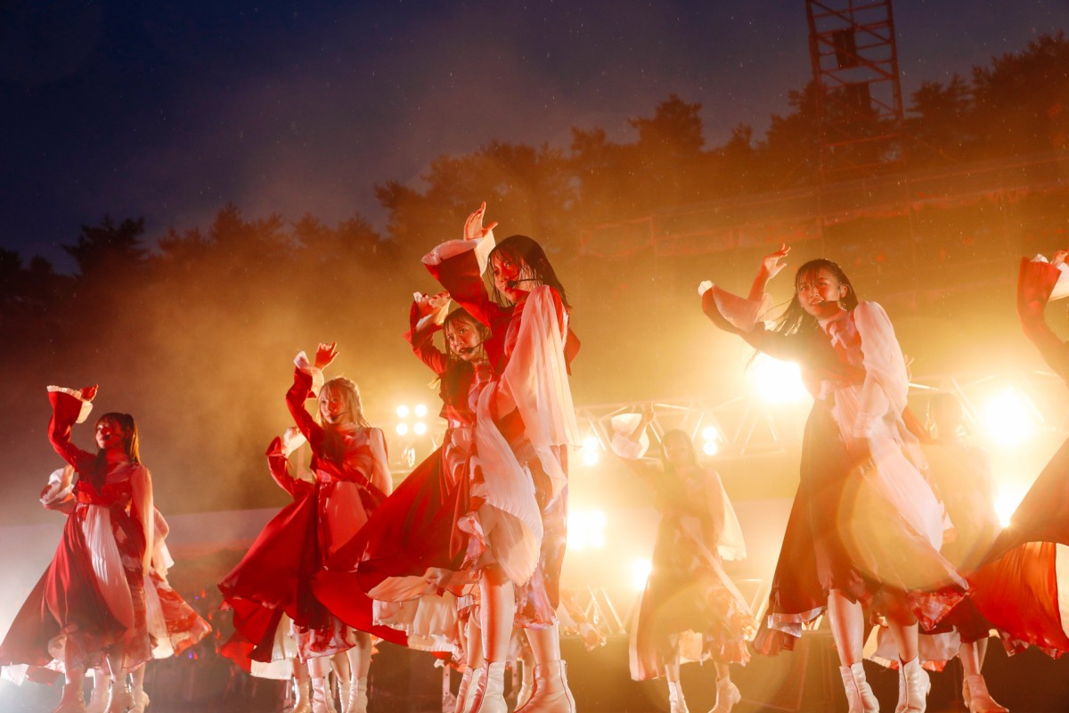 櫻坂46・尾関梨香＆原田葵が卒業セレモニー　7年間のアイドル活動に感謝