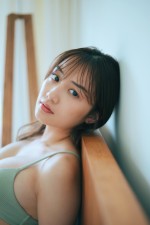 「週刊プレイボーイ」最新号より黒木ひかりアザーカット