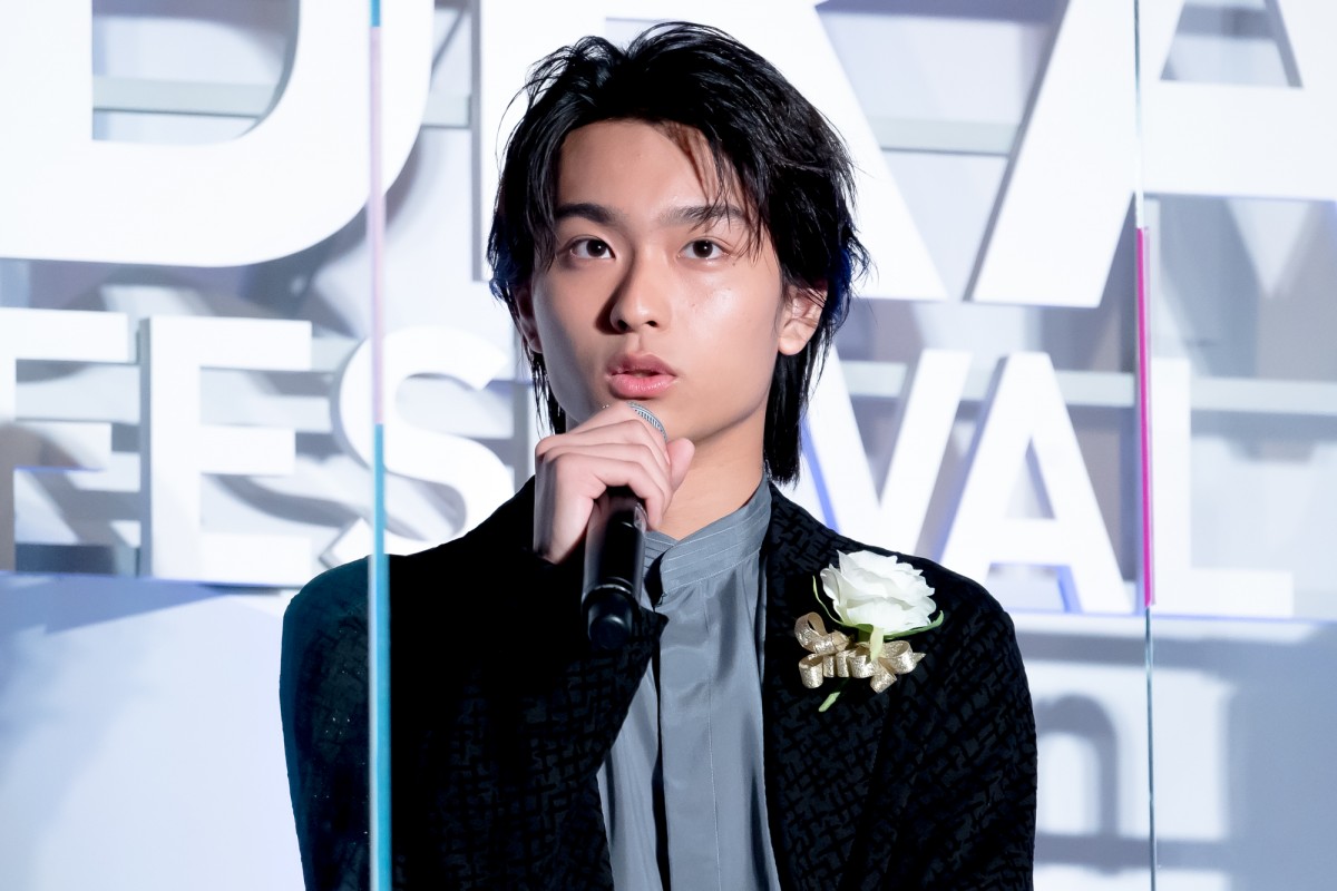 ＜ドラマアウォード2022＞菅田将暉『ミステリと言う勿れ』で主演男優賞　絶賛に「今日はぐっすり寝られます」