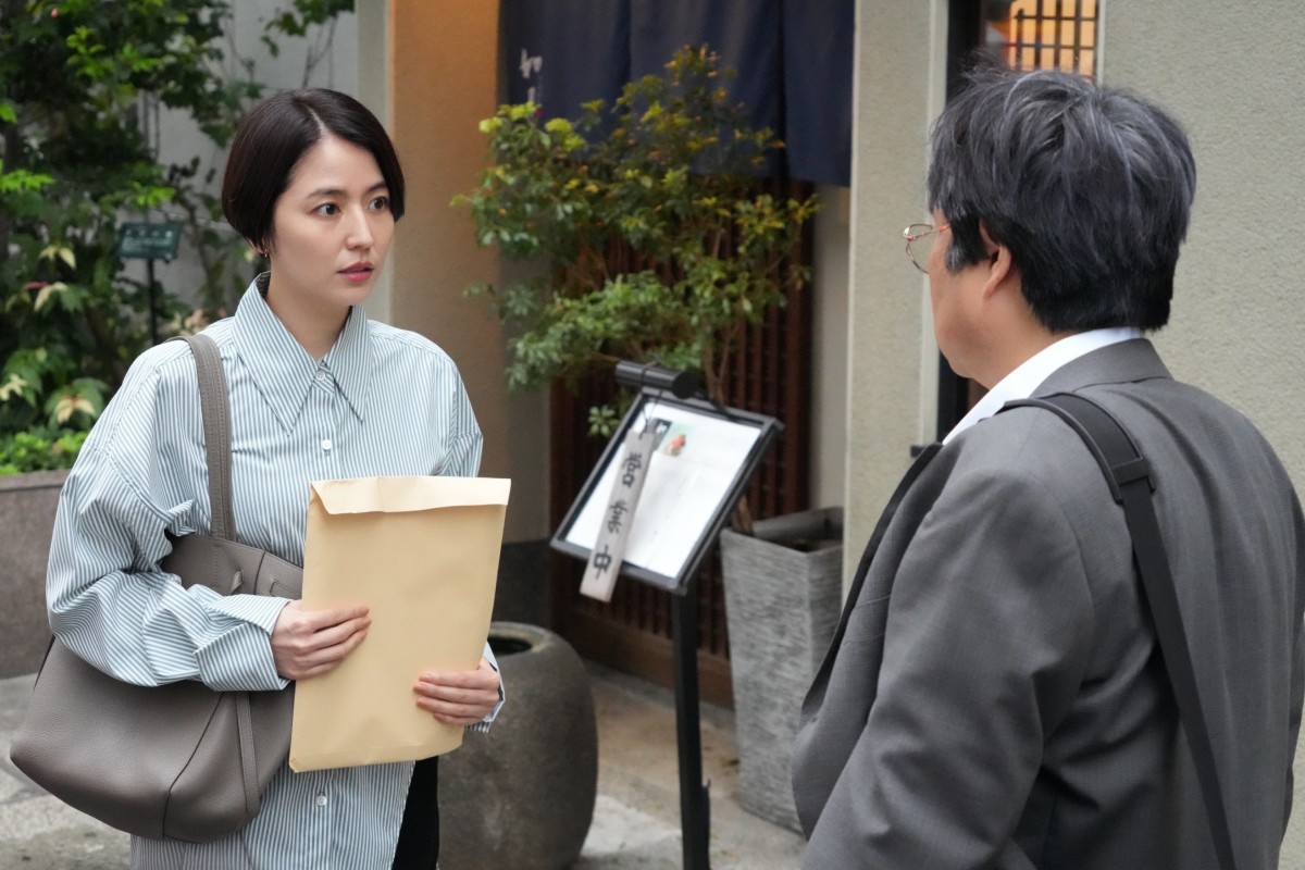 『エルピス』第4話　“奇襲”に成功した恵那、死刑囚の衝撃的な事実を知らされる