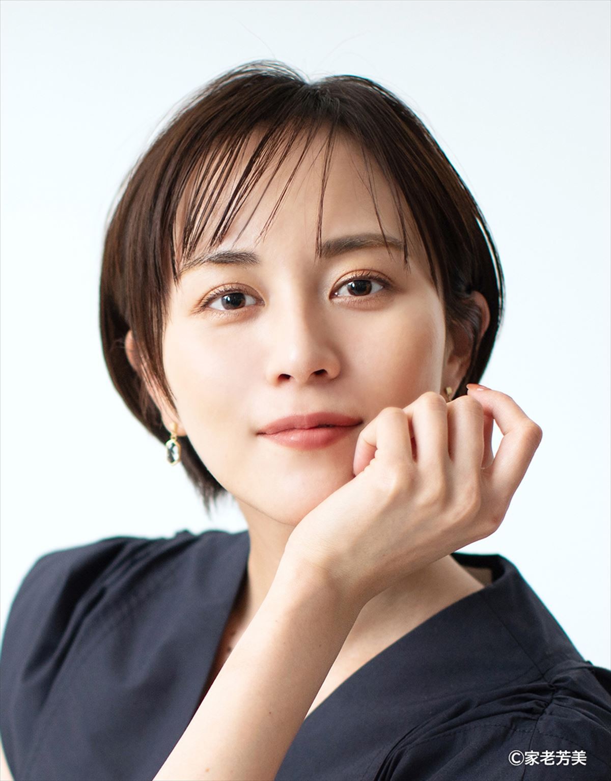 櫻井翔主演新ドラマ『大病院占拠』、人質となる妻役に比嘉愛未