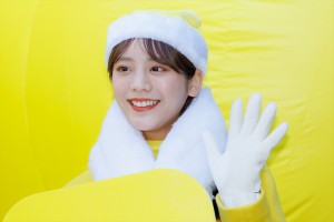 貴島明日香、「Lemon8 Happy Yellow Xmas」に登場