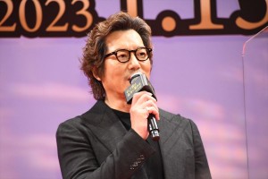 豊川悦司、映画『そして僕は途方に暮れる』完成披露試写会舞台挨拶に登場