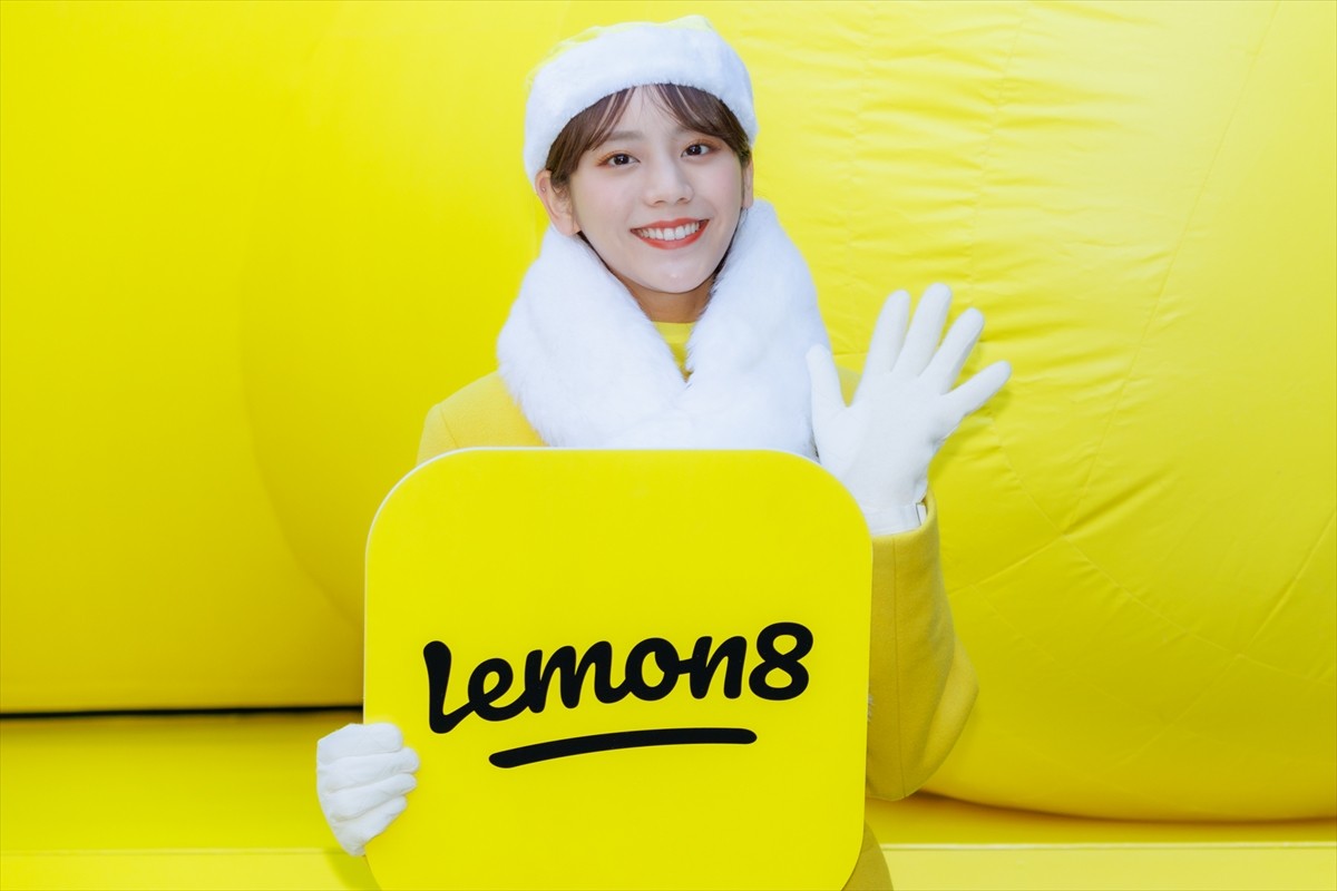 貴島明日香、イエローサンタ姿を披露　“結婚”を経て恋愛観に変化も