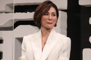 米倉涼子、Netflixシリーズ『新聞記者』ワールドプレミアイベントに登場