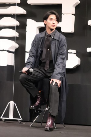 横浜流星、Netflixシリーズ『新聞記者』ワールドプレミアイベントに登場