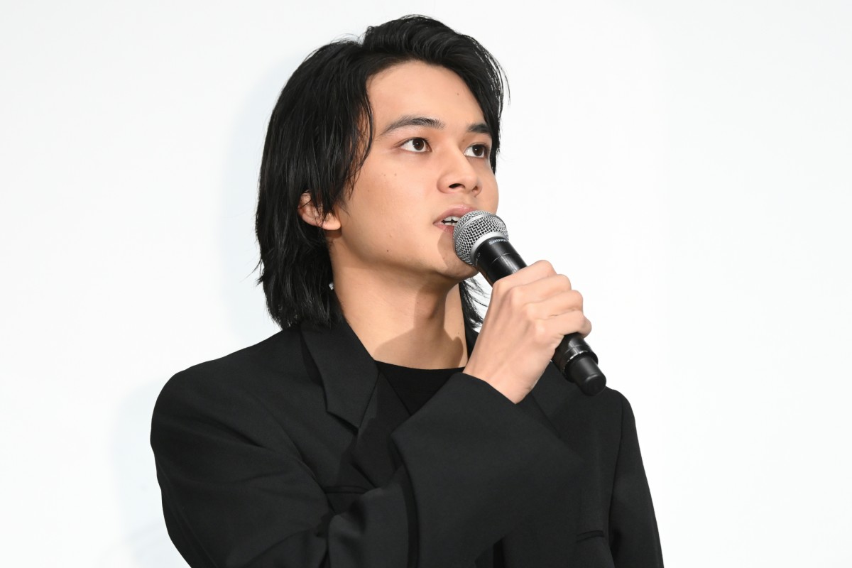 北村匠海、2022年目指すのは「身のぎっしり詰まったカニ味噌」