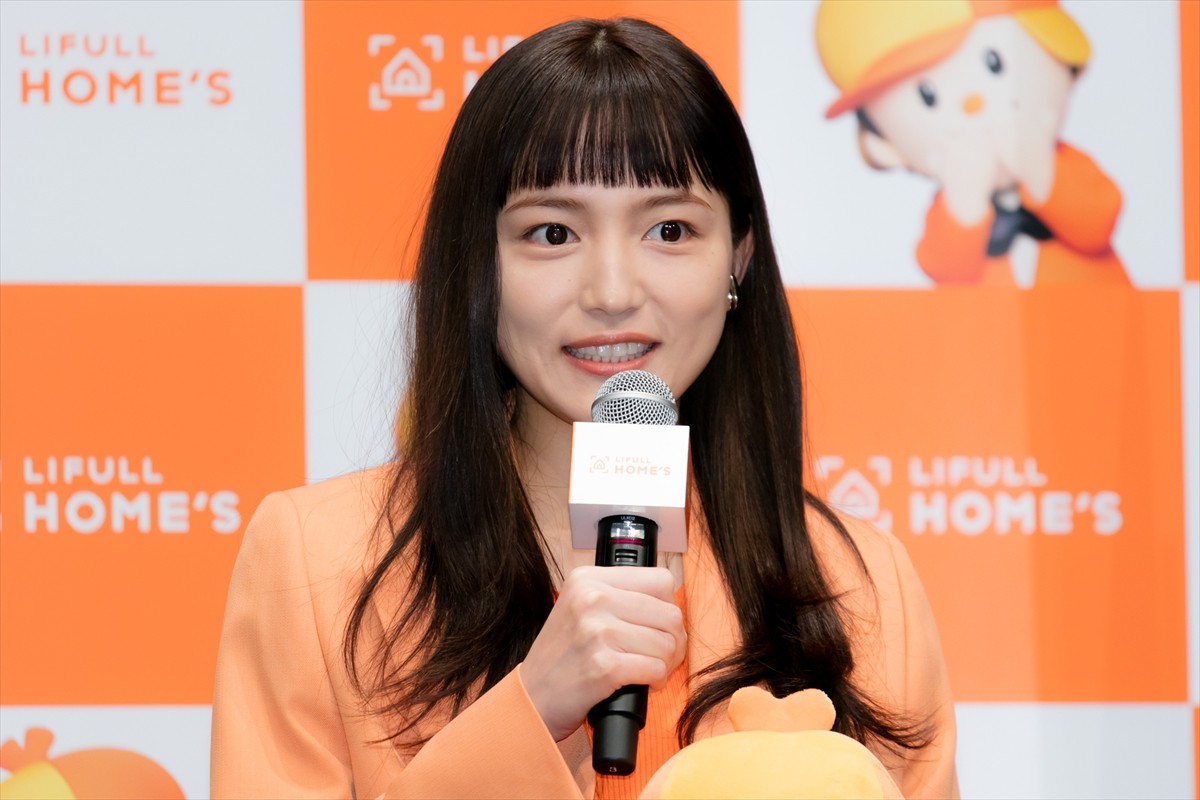 川口春奈、メガネ姿のしずちゃんに「ほぼ山ちゃん」