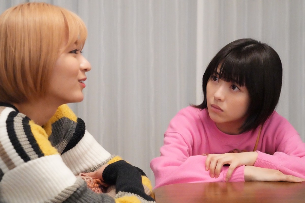 『ドクターホワイト』第3話　“白夜”浜辺美波、保護者を名乗る人物の登場に意外な反応