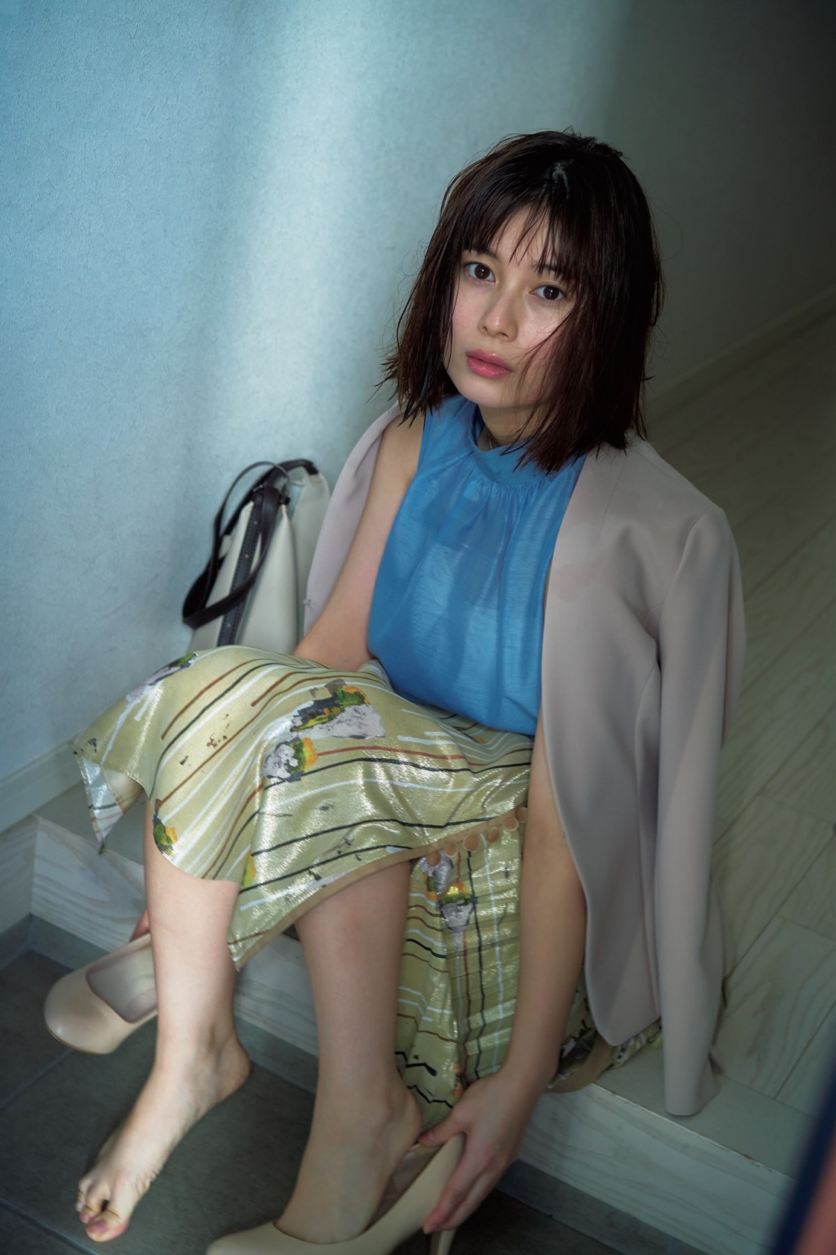 大久保桜子、浴槽で美ヒップあらわの大胆ショット　デジタル写真集未公開カット