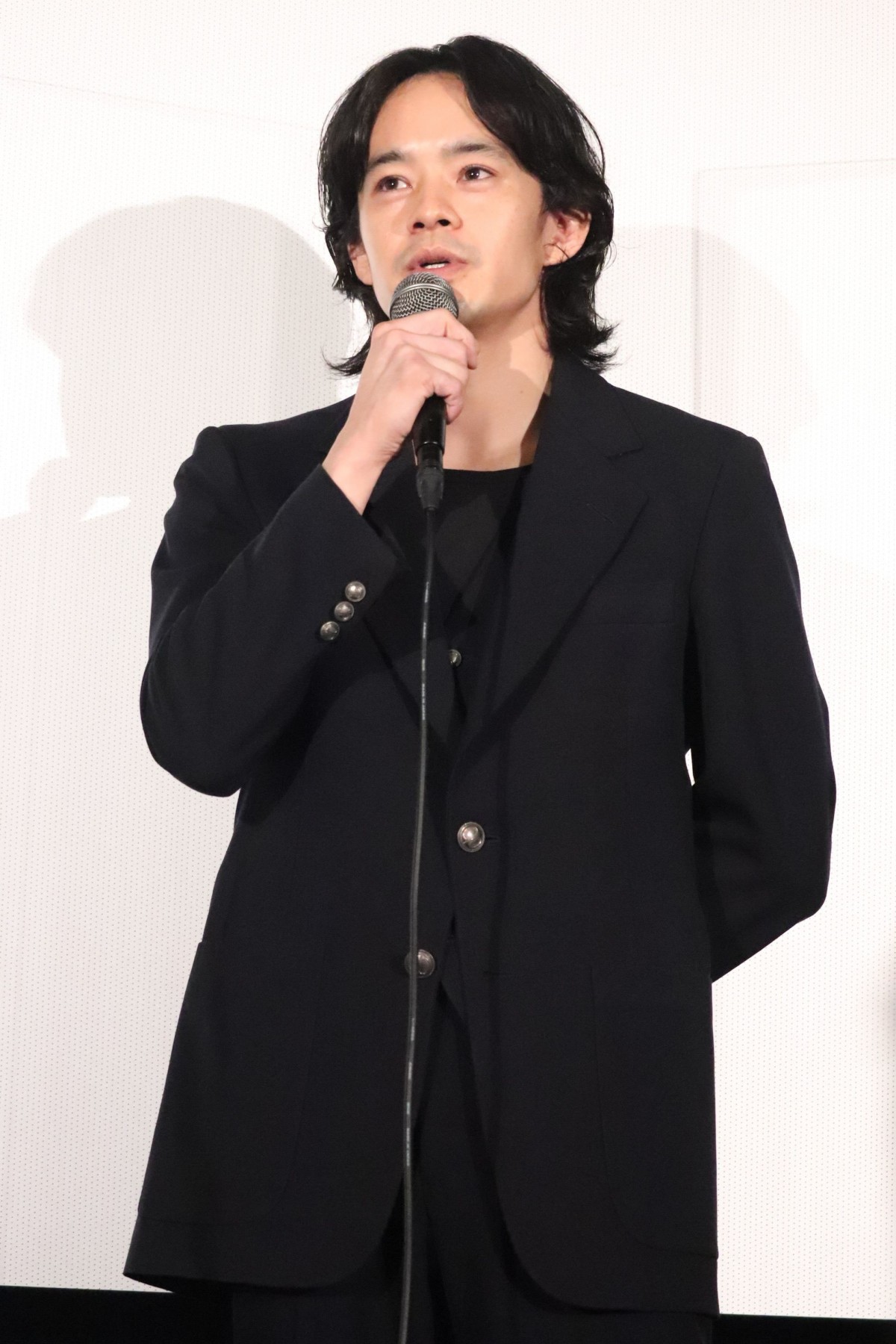 池松壮亮＆伊藤沙莉が爆笑　ニューヨーク屋敷、映画の舞台あいさつに本音「やりづらい！」