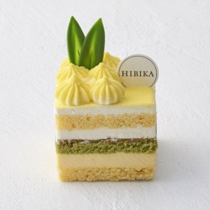 「HIBIKA」春のケーキを発売！