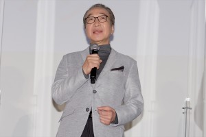 小日向文世、ドラマ『恋に落ちたおひとりさま～スタンダールの恋愛論～』配信開始記念イベントに登場