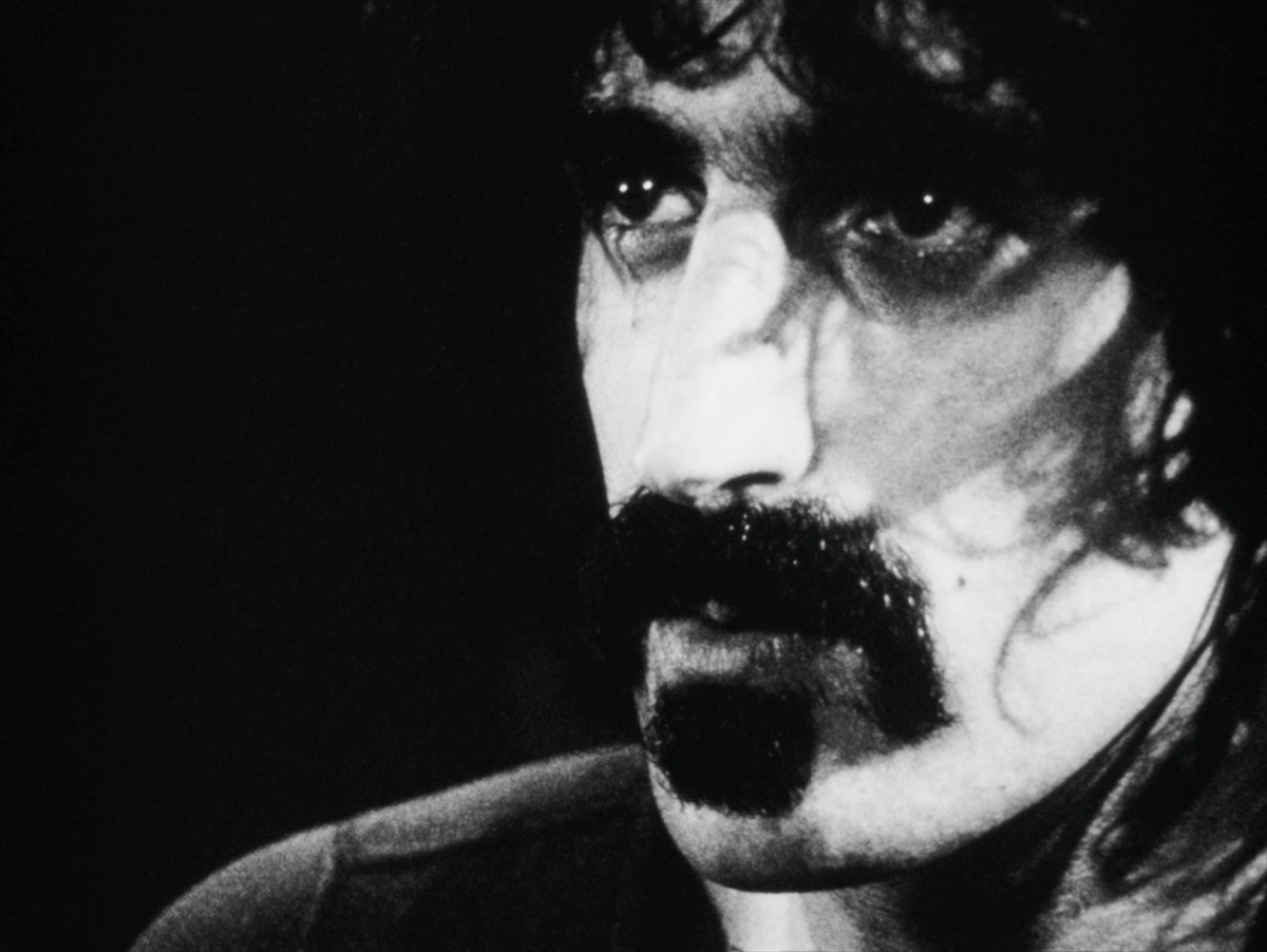 フランク・ザッパ、初の遺族公認ドキュメンタリー映画『ZAPPA』日本版予告解禁