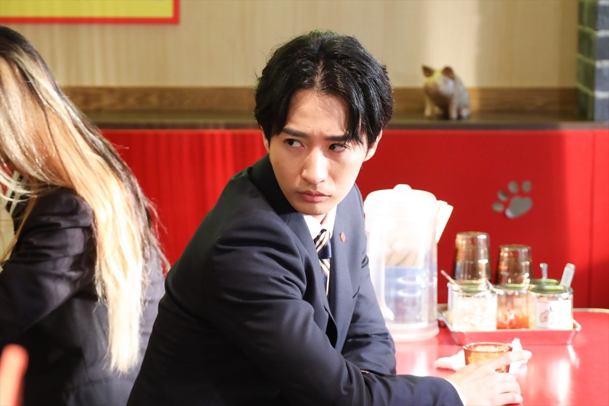 『元彼の遺言状』、綾瀬はるか×大泉洋バディの前に現れる刑事コンビに勝村政信＆古屋呂敏