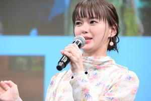 多部未華子、映画『流浪の月』完成披露試写会に登場