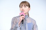 映画『極主夫道 ザ・シネマ』カチコミ！最速試写会に出席した川口春奈