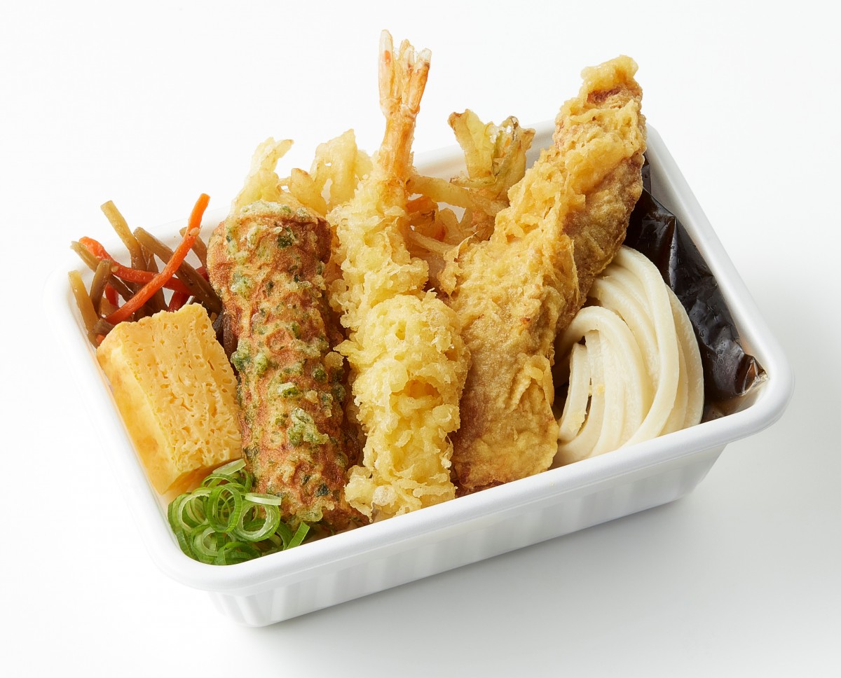 丸亀製麺「W鶏ちく天うどん弁当」新登場！