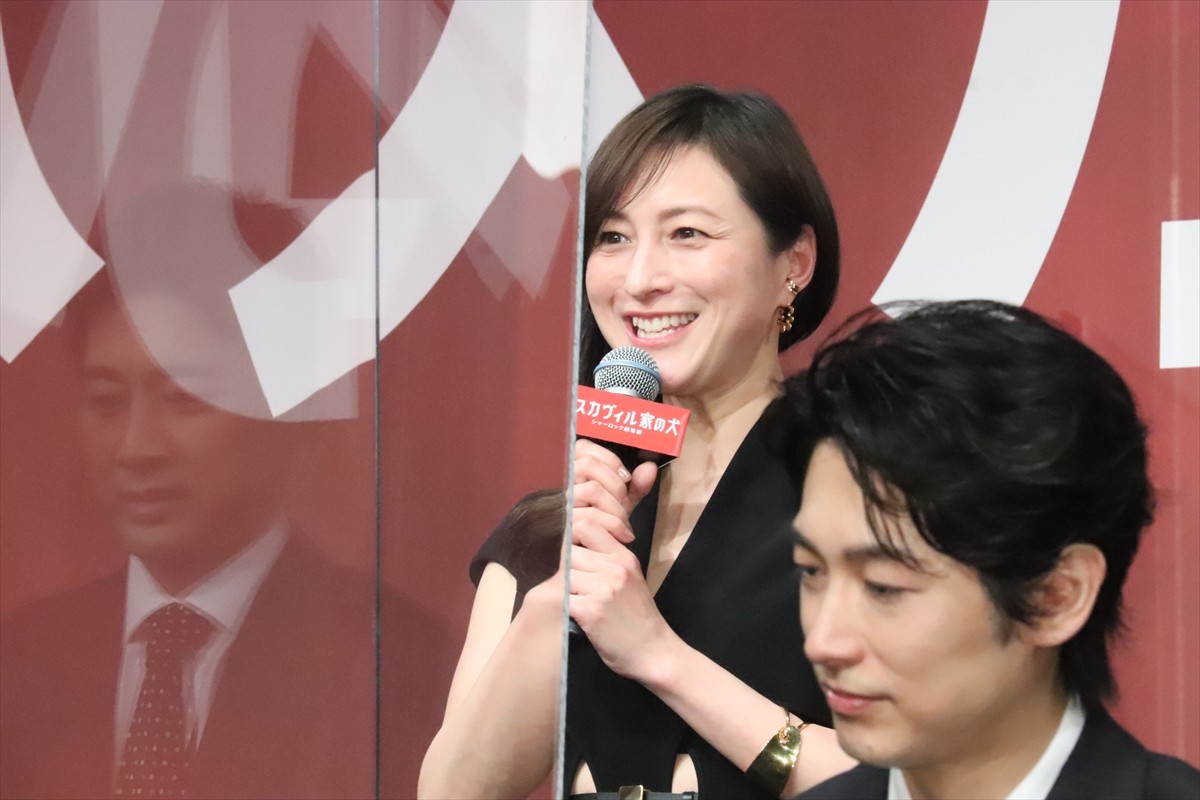ディーン・フジオカ、バディ役の岩田剛典は「母性本能をくすぐる技術が進化した」