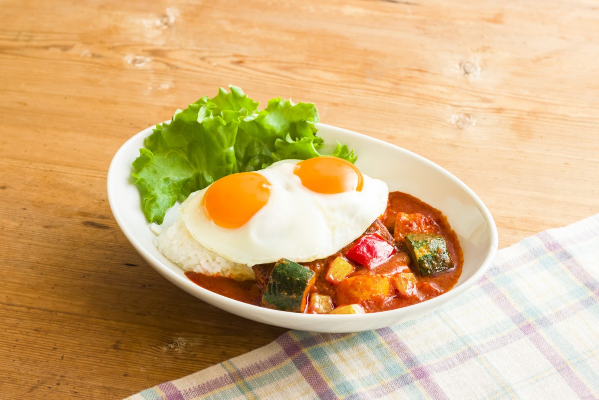 「Eggs ’n Things」桃メニュー2022