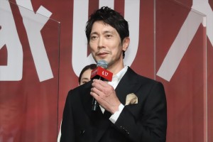 佐々木蔵之介、映画『バスカヴィル家の犬　シャーロック劇場版』完成報告会に登場