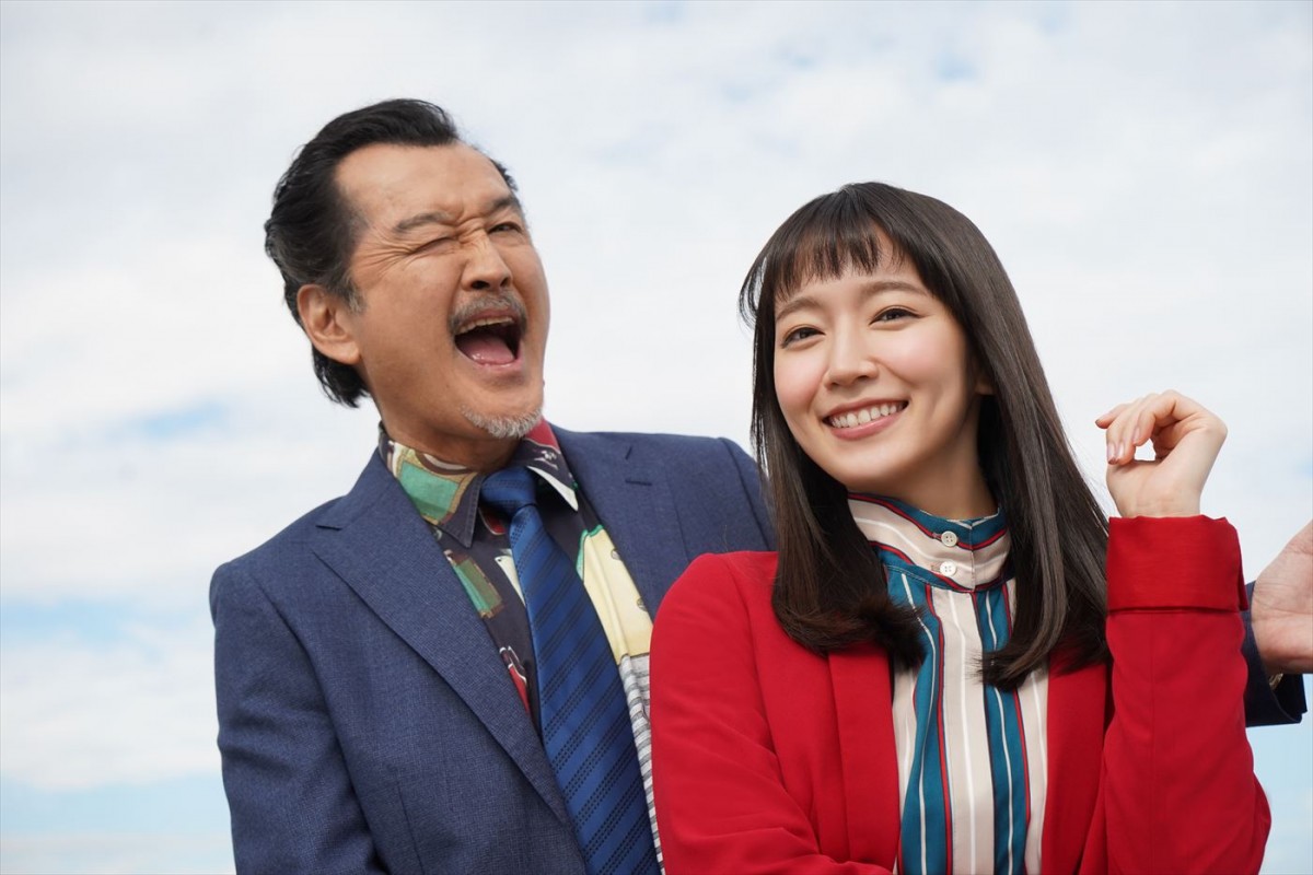 吉田鋼太郎の上司に吉岡里帆！　テレ朝ドラマスペシャル『監察の一条さん』6．29放送