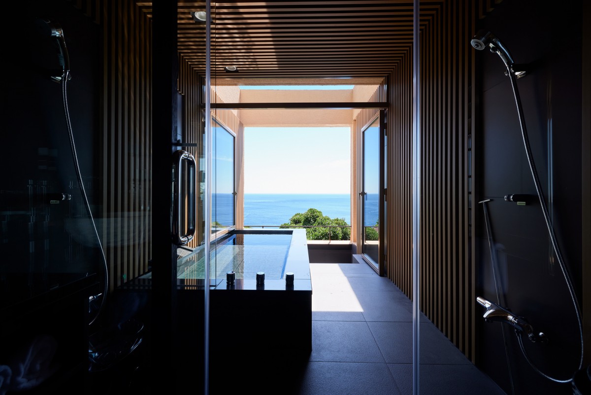「ATAMI Funny house」オープン