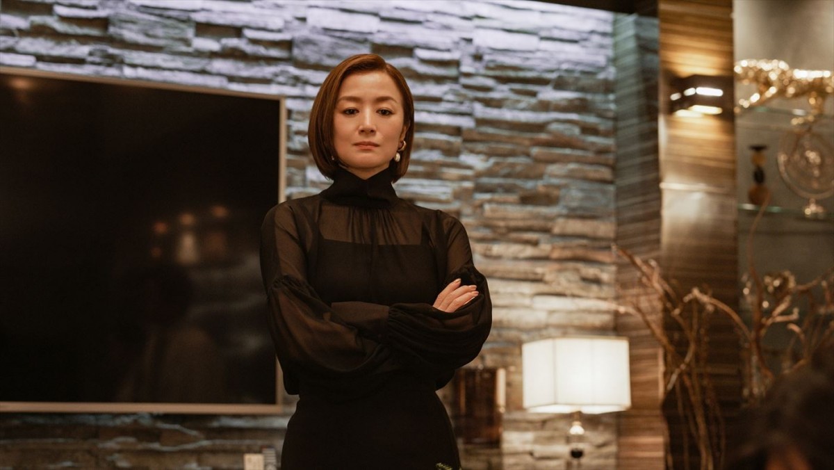 “家政婦”永野芽郁×“後妻”鈴木京香がおくるホームサスペンス『御手洗家、炎上する』Netflixで配信