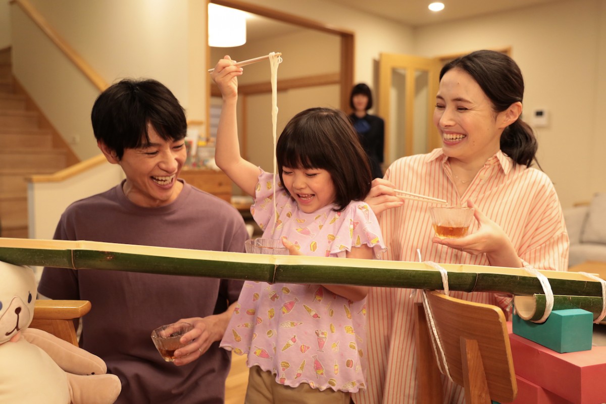 『家庭教師のトラコ』“トラコ”橋本愛の変身ぶりに称賛続々「振り幅すげえ」
