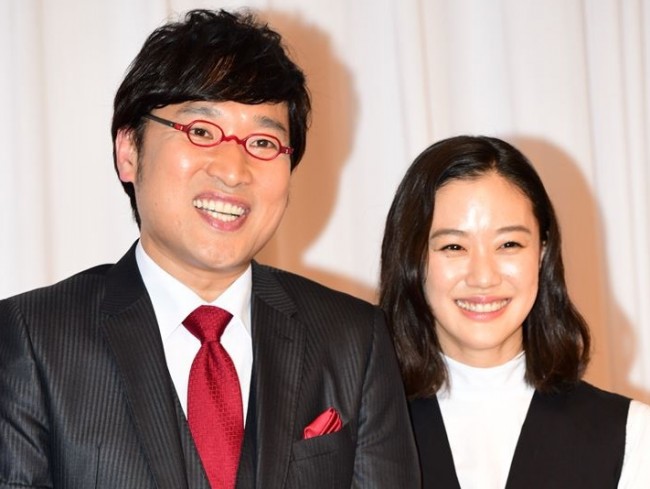 2019年に結婚した山里亮太（南海キャンディーズ）と蒼井優