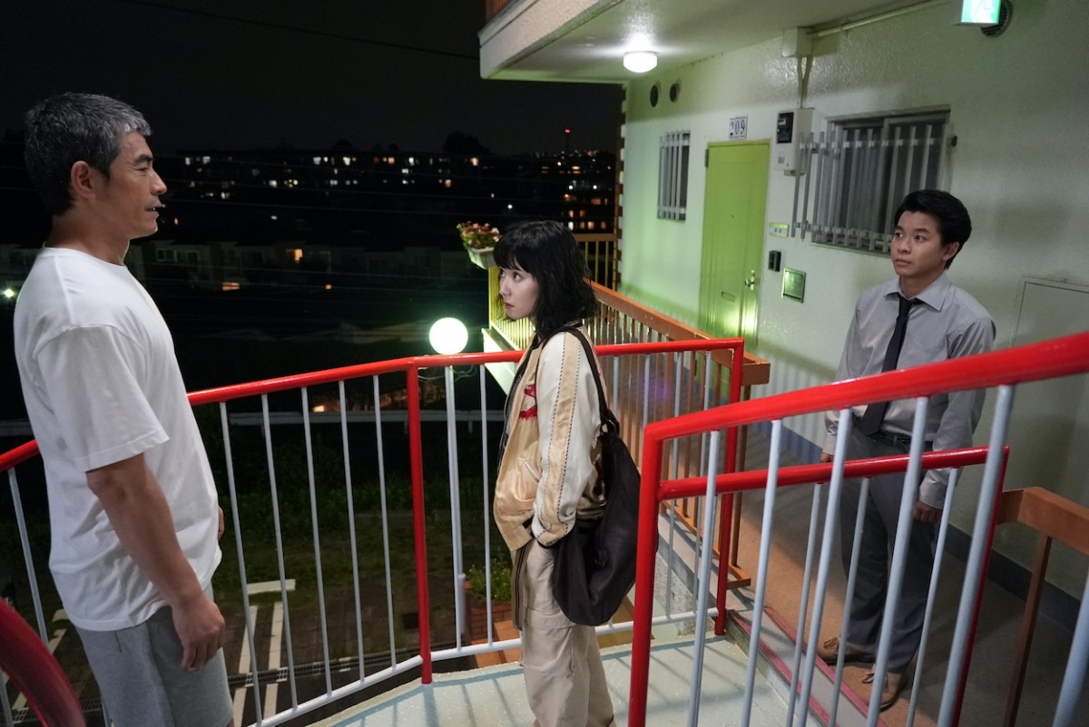 『初恋の悪魔』第4話　謎の犯罪者“世界英雄協会”、犯行声明とクイズで悠日らを翻弄