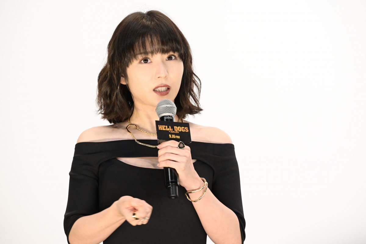岡田准一、坂口健太郎が食事会に「Tシャツとサンダルで来た（笑）」
